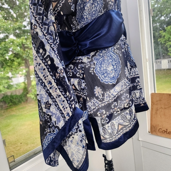 Rampage Navy Blue Satin Trim Sheer Print Waist Defined Bell Sleeve Tunic Top - Picture 6 of 14